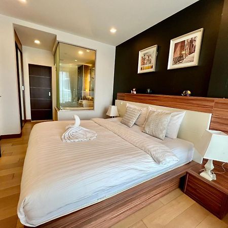 Cozy Luxury Condo @ The Astra Chiang Mai Esterno foto