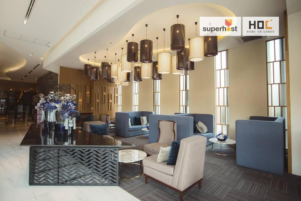 Cozy Luxury Condo @ The Astra Chiang Mai Esterno foto